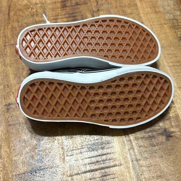 Low Top Vans toddlers size 12.5 - Picture 5 of 6